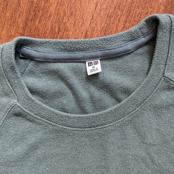 HEATTECH Fleece Crew Neck Long-Sleeve T-Shirt Size XS - Picture 4 of 7